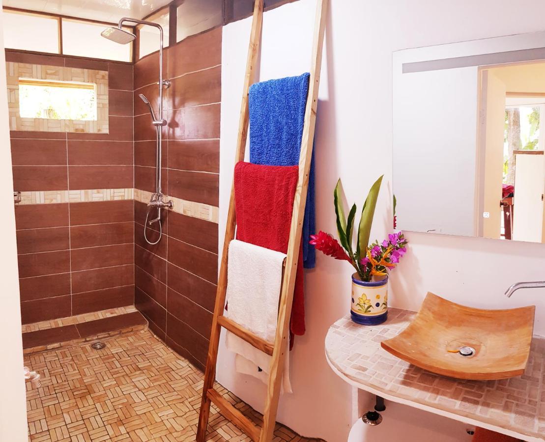 Huahine Manta Lodge Avec 4X4 Optionnel Haapu Εξωτερικό φωτογραφία
