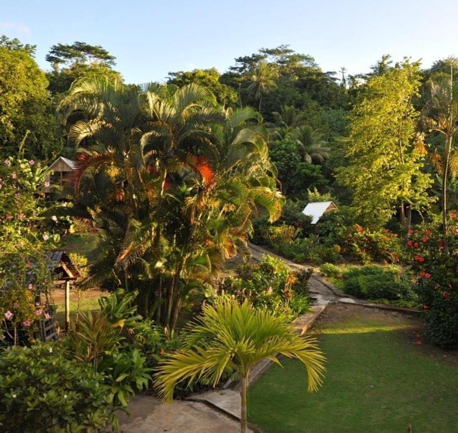 Huahine Manta Lodge Avec 4X4 Optionnel Haapu Εξωτερικό φωτογραφία